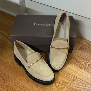 Franco Sarto Senna Beige Suede Loafers with Gold Accent - NEW W/ BOX NEVER WORN